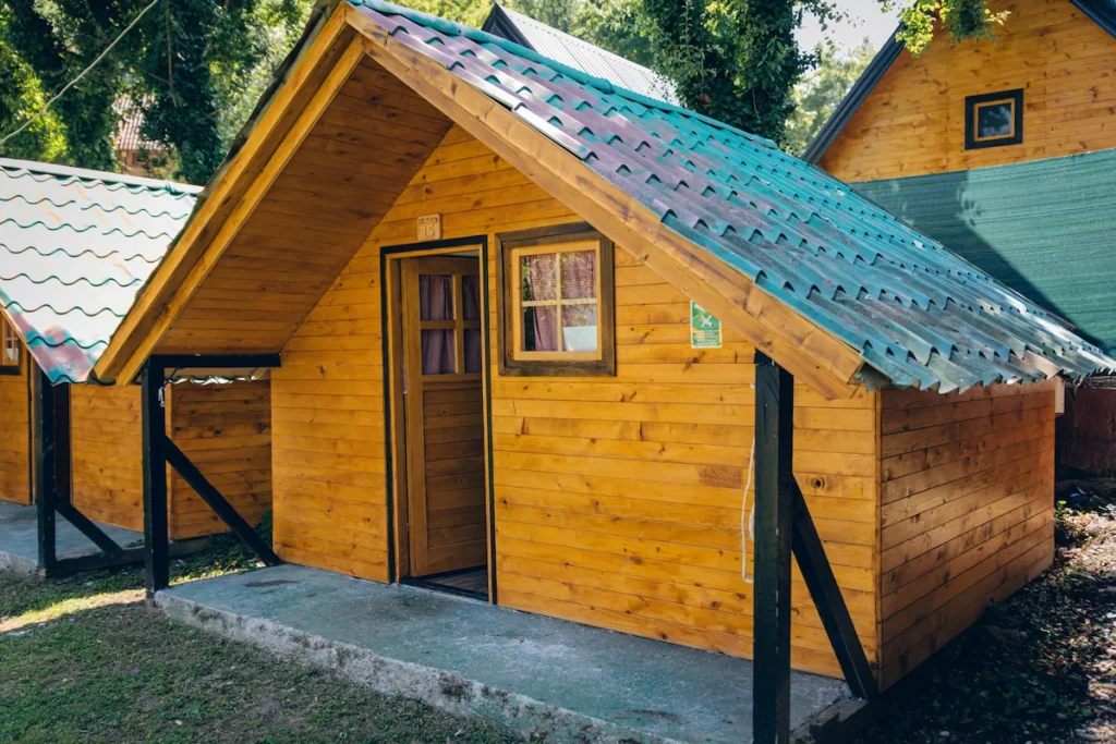 cosy looking bungalow